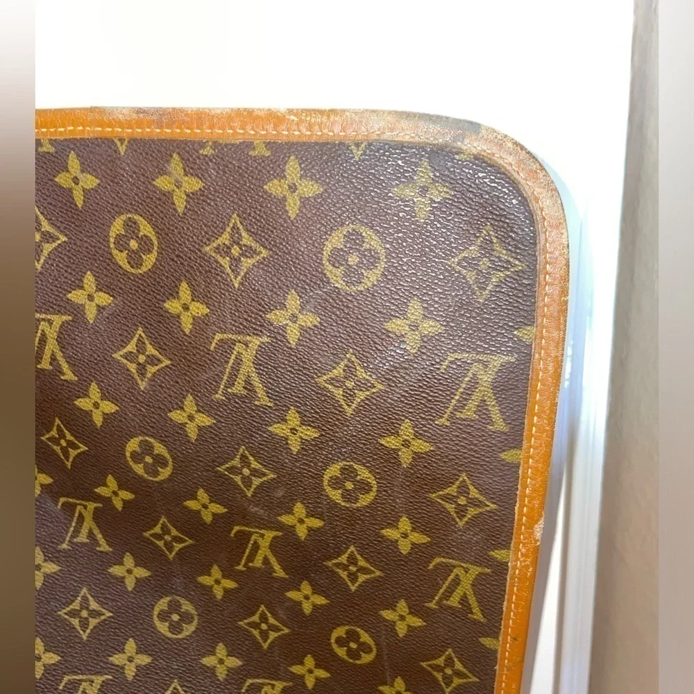 Vintage Louis Vuitton French Paper Tag Garment Bag. 2​​​​​​​​​​​​